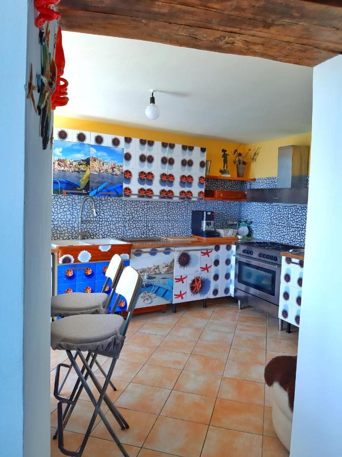 Апартаменты La Casa Azzurra Прочида Экстерьер фото